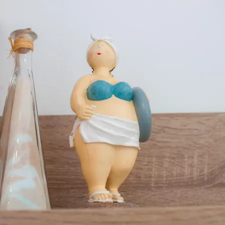 Dujmovic アパート