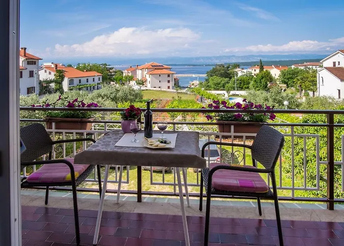 Dujmovic アパート